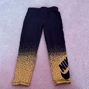 Girls Nike Leggings